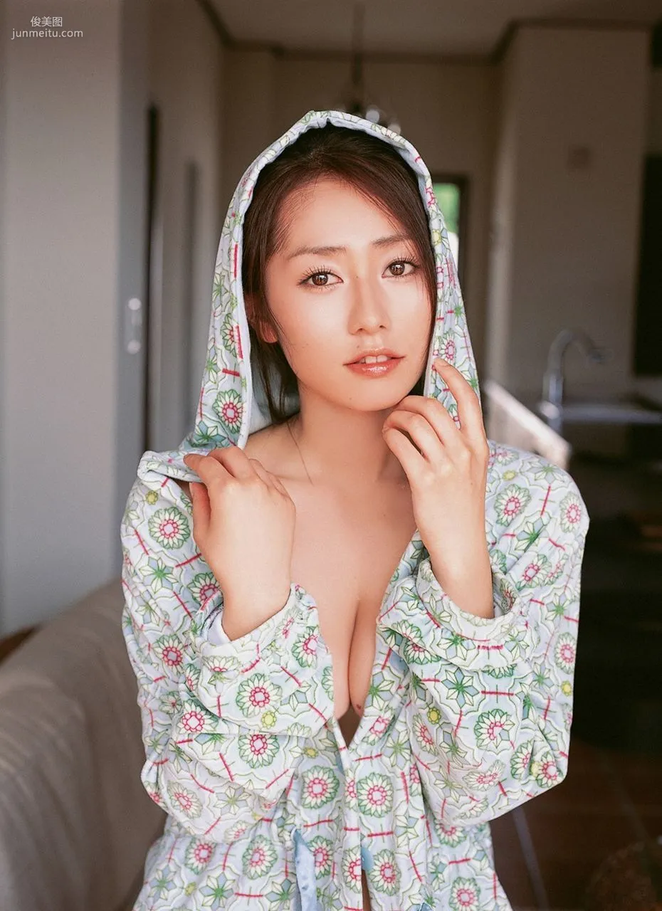 Tani Momoko 谷桃子 [VYJ] No.095 写真集