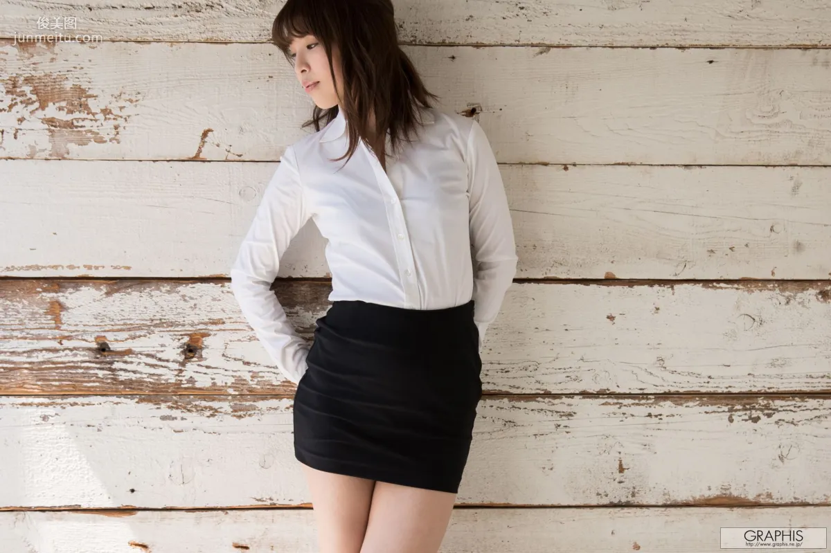 ANRI《Happy-Go-Lucky》 [Graphis] GW SPECIAL 写真集