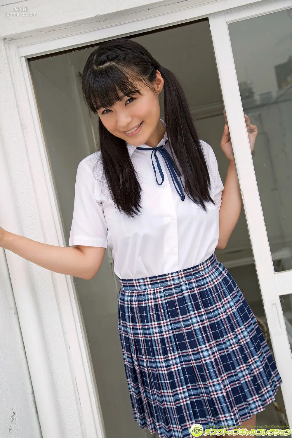 星名美津紀《Ｈカップのスーパーボディに可憐なスマイル》写真集 [DGC] NO.1203