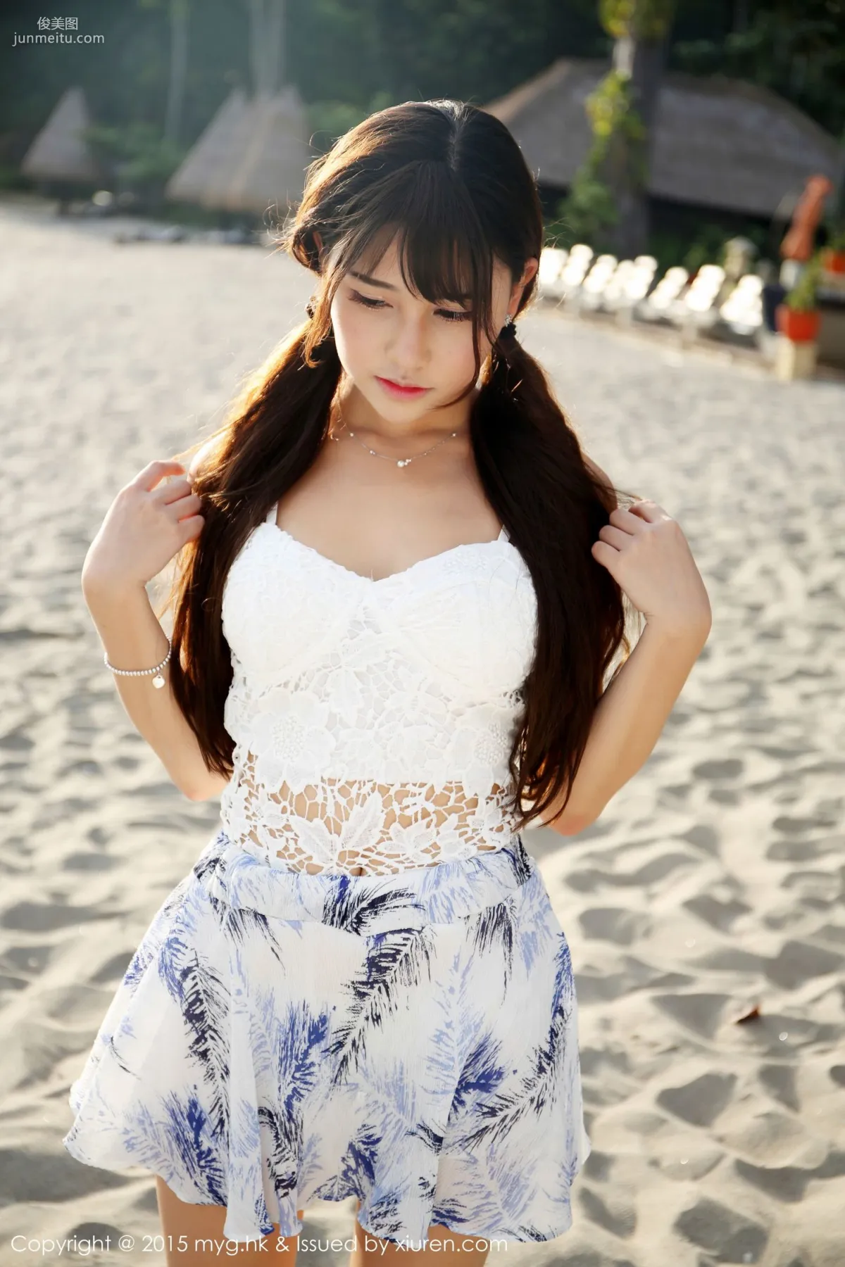 Milk楚楚《超清新短裙女神》 [美媛馆MyGirl] Vol.154 写真集