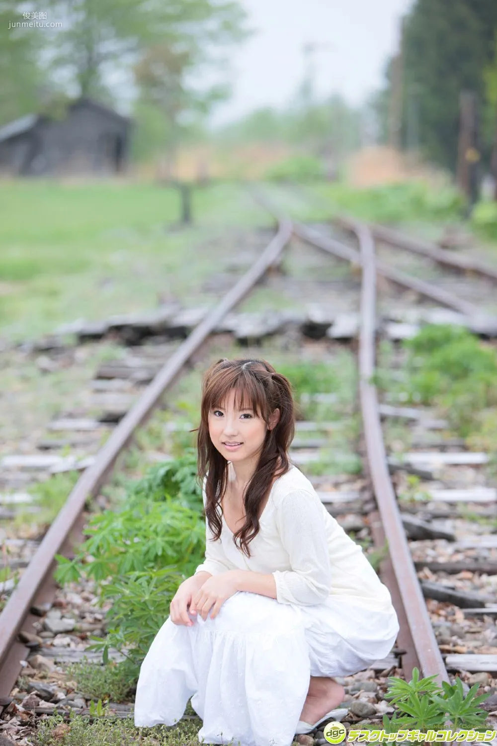 川奈栞《グラビア界で最も大胆なＧカップアイドル！》写真集 [DGC] NO.1206