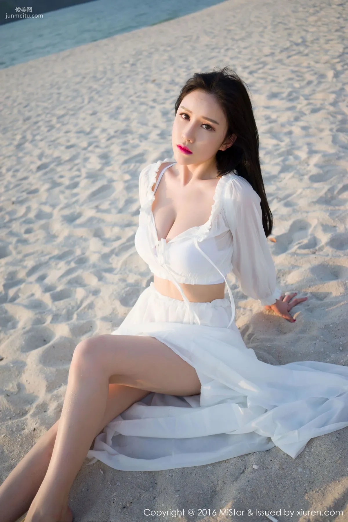 于姬Una《兰卡威旅拍》海滩长裙+泳装 [魅妍社MiStar] Vol.106 写真集