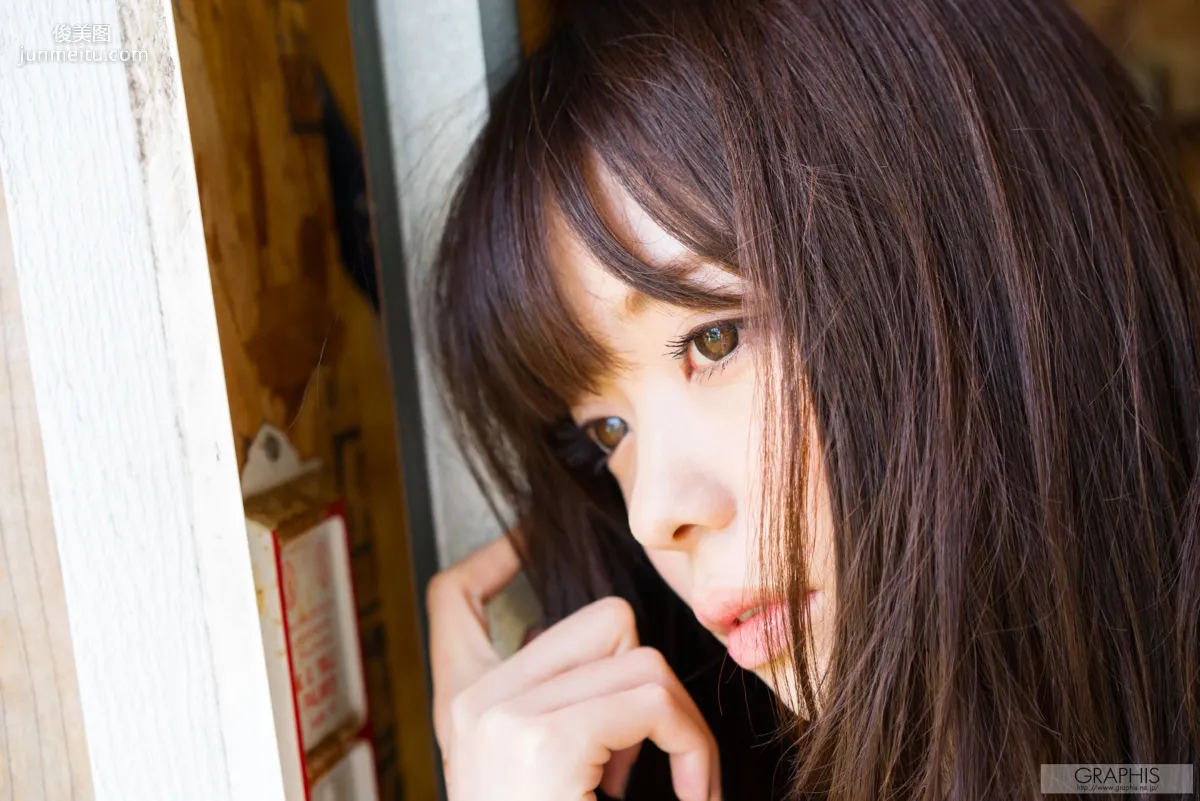 Kaname Ootori 凰かなめ/凤香奈芽 [Graphis] First Gravure 初脫ぎ娘 写真集
