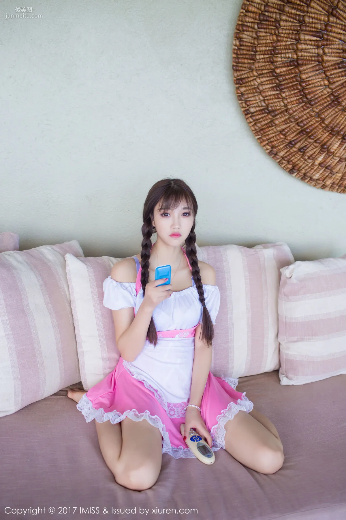 杨晨晨sugar《双马尾女仆》 [爱蜜社IMISS] VOL.159 写真集