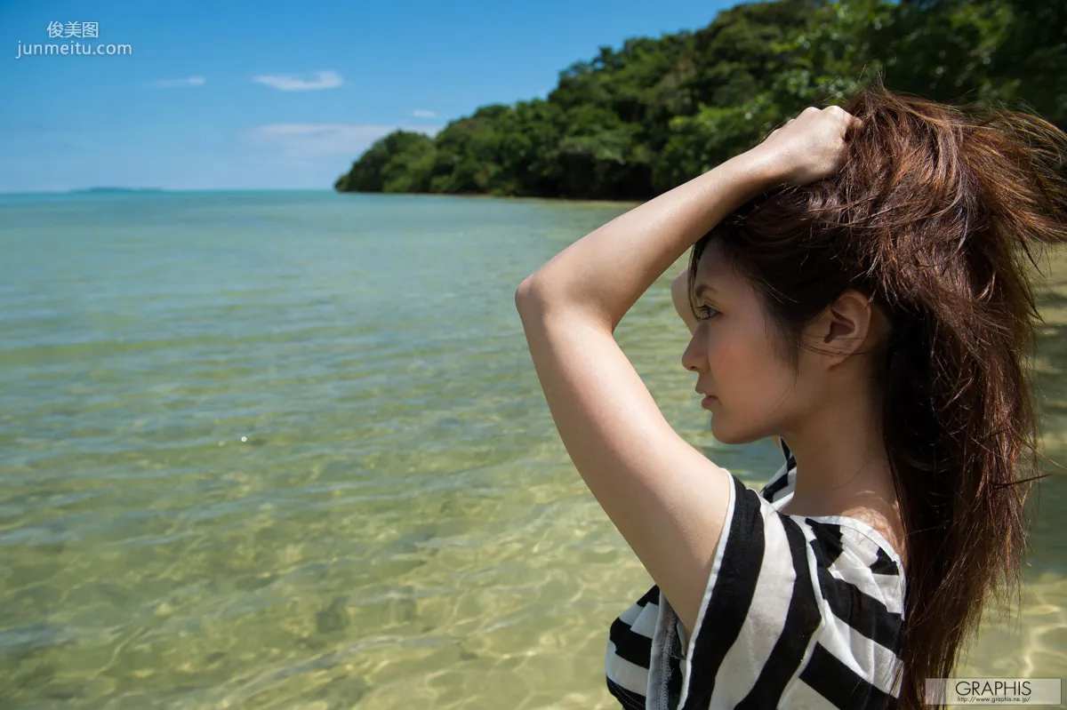青山はな/青山华《Vestiges of summer》 [Graphis] Gals 写真集