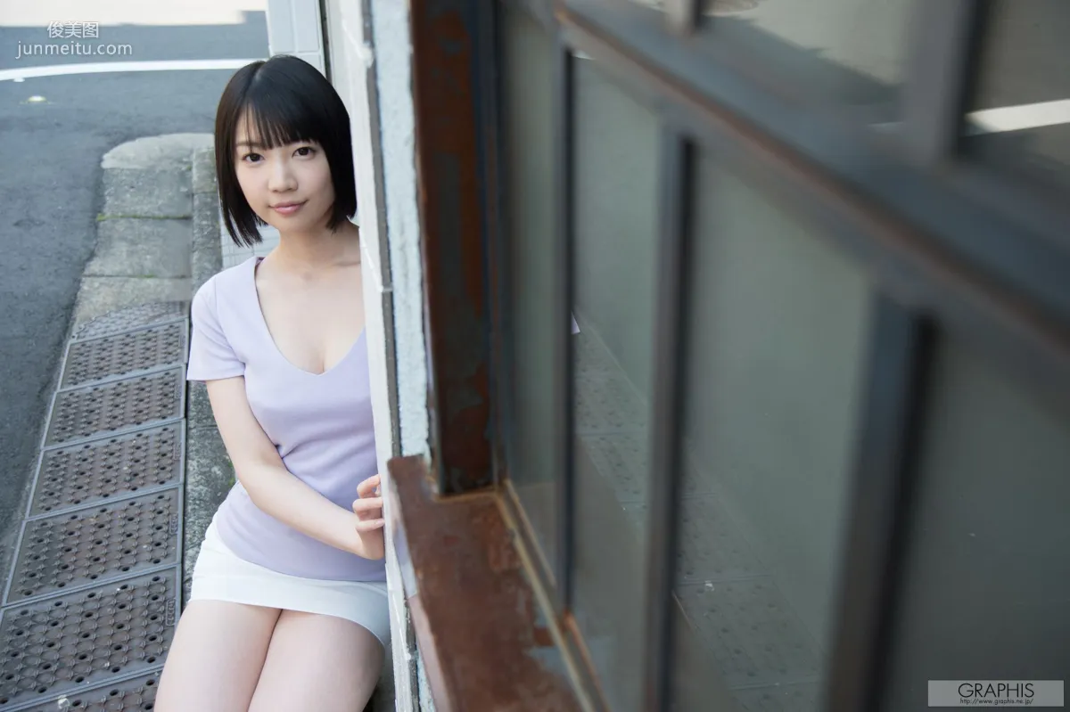 鈴木心春《Angelic Girl》 [Graphis] Gals 写真集
