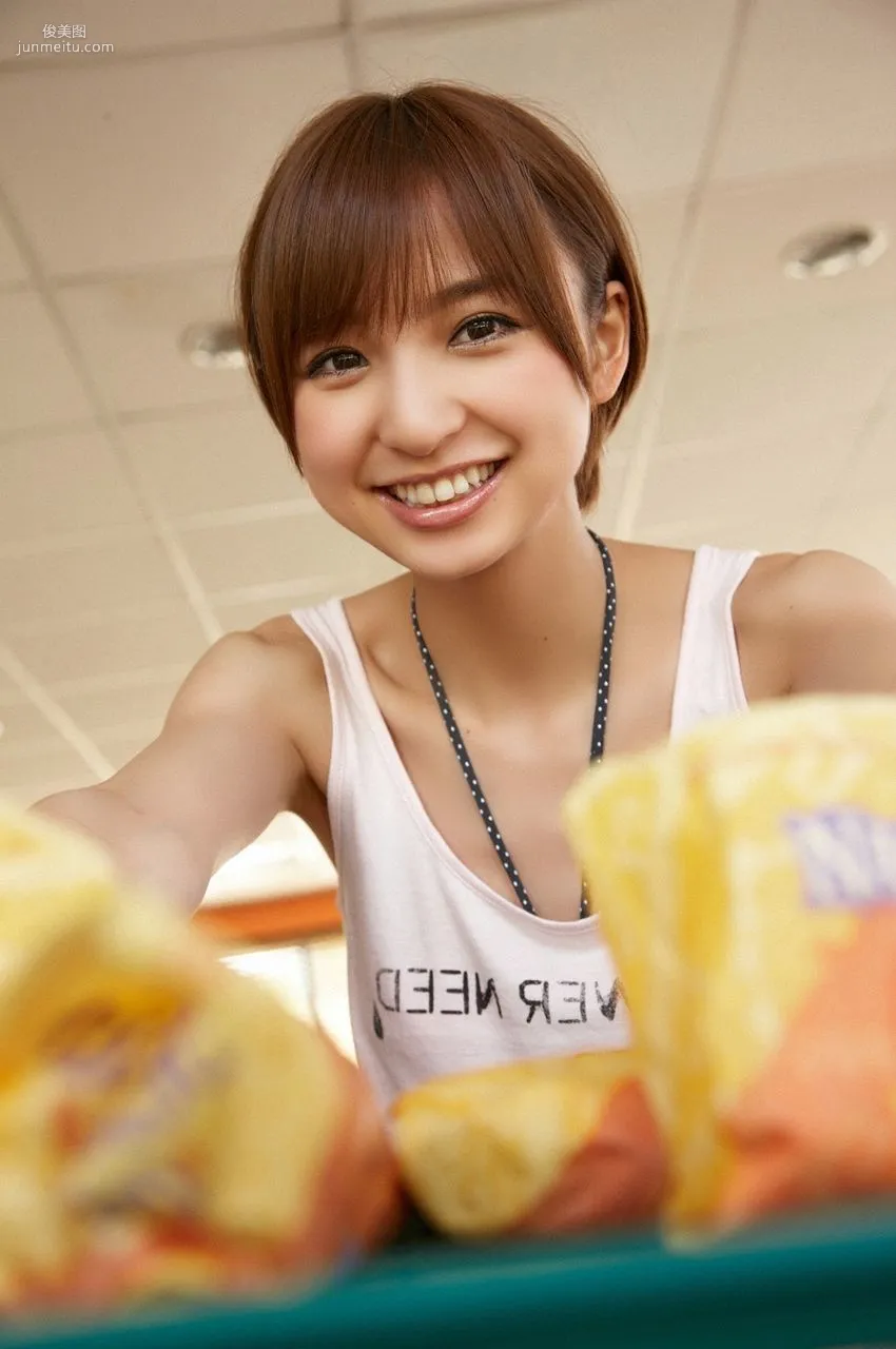 篠田麻里子《We're glad to see you again!》 [VYJ] No.097 写真集