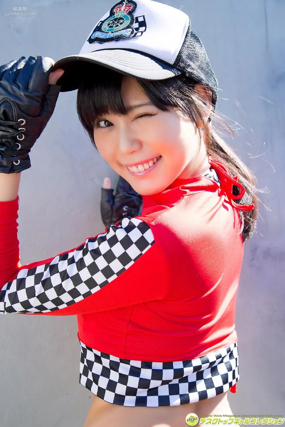 篠原冴美《爽やかな笑顔が眩しいマシュマロGカップ！》 [DGC] 写真集