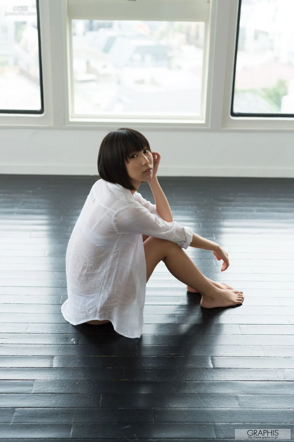 湊莉久《Carbonated》 [Graphis] Gals 写真集