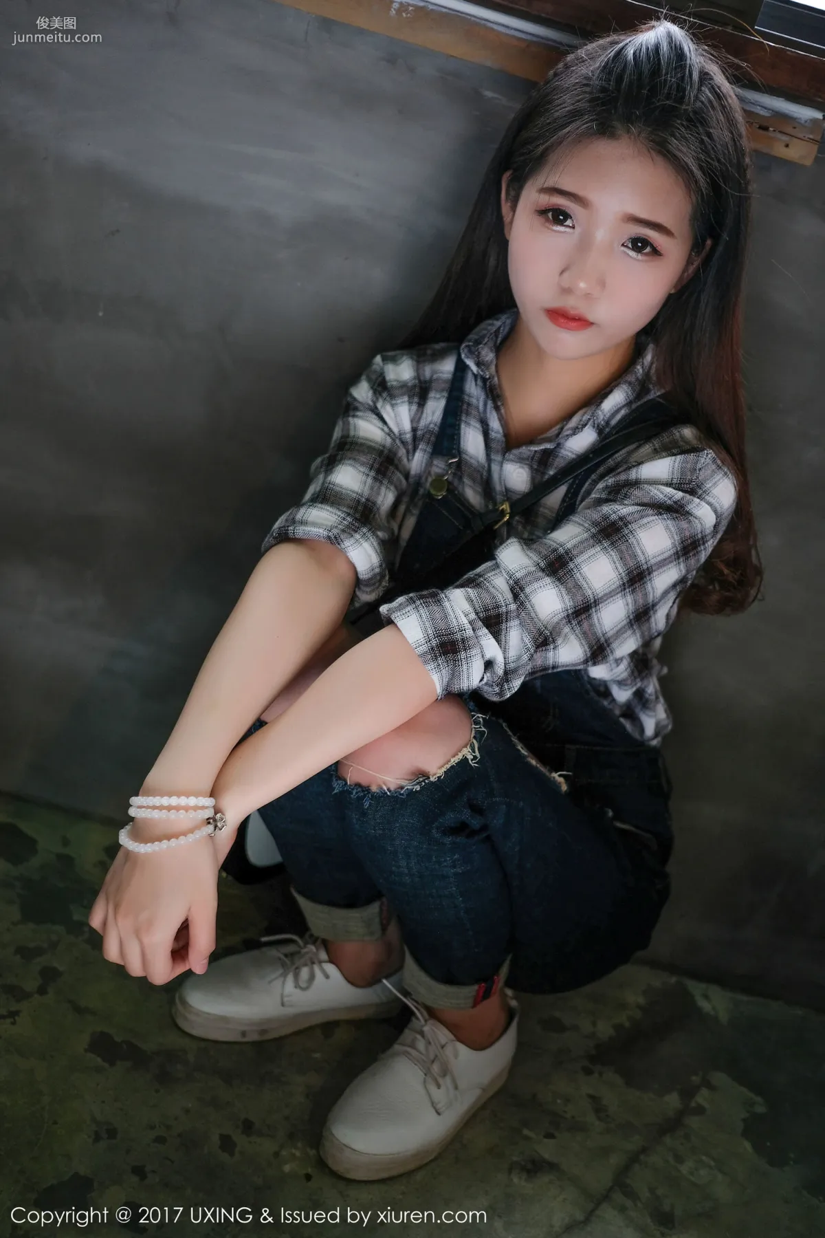 可爱的小叶子《清纯甜美可人的萝莉》 [优星馆UXING] VOL.044 写真集