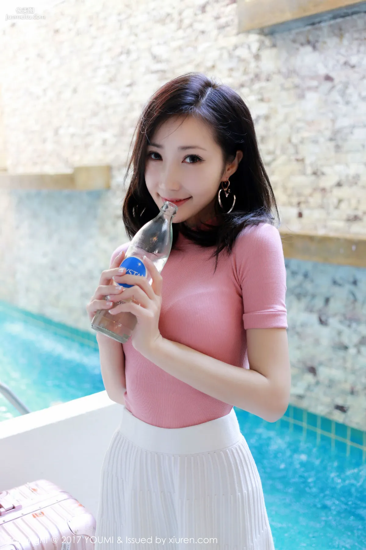 Yumi-尤美《陪女神去尤美看海》 [尤蜜荟YouMi] Vol.023 写真集