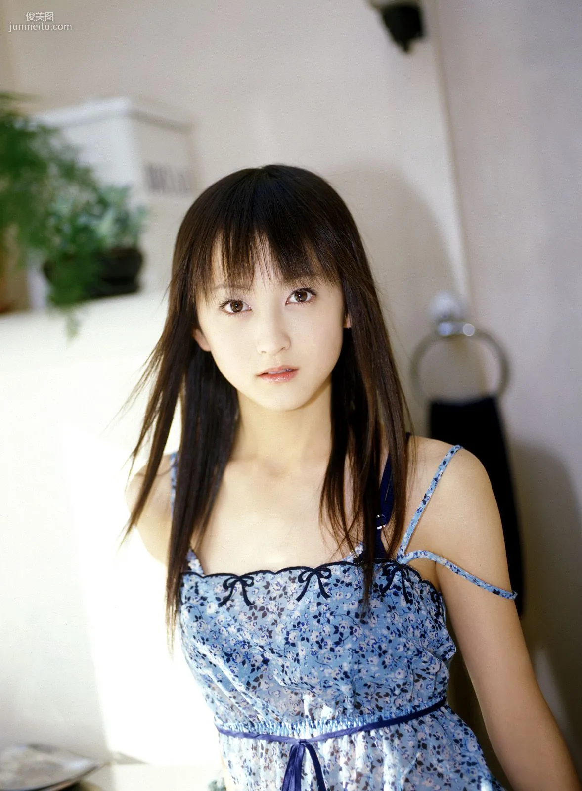 [NS Eyes] SF-No.299 Ayaka Komatsu 小松彩夏 写真集