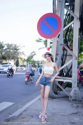 Abby王乔恩《越南芽庄》街拍+健身系列 [推女神TGOD] 写真集