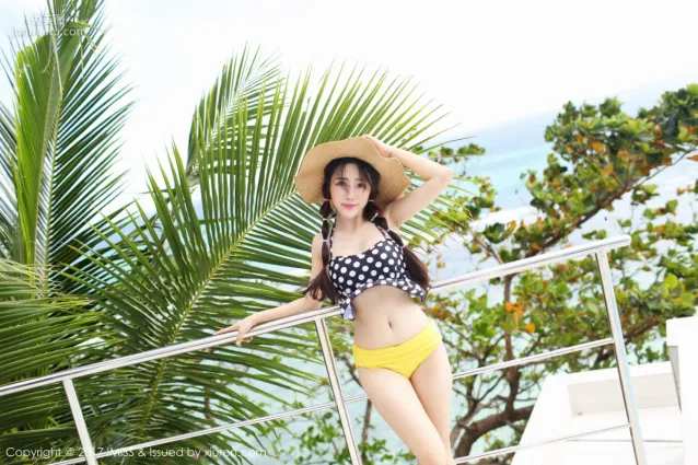 兜豆靓Youlina《长滩旅拍第1套》 [爱蜜社IMISS] VOL.152 写真集