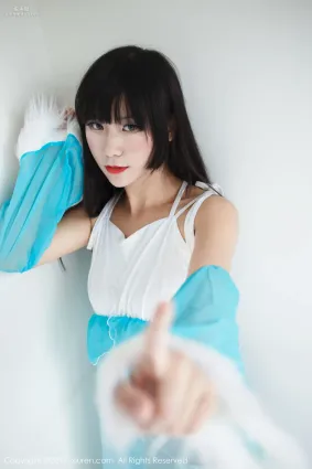 模特香风提比w《首套cos》 [秀人网XIUREN] No.676 写真集