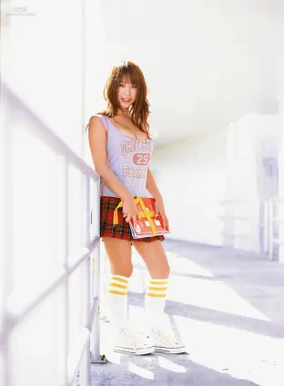 Nishida Mai 西田麻衣 [VYJ] No.96 写真集