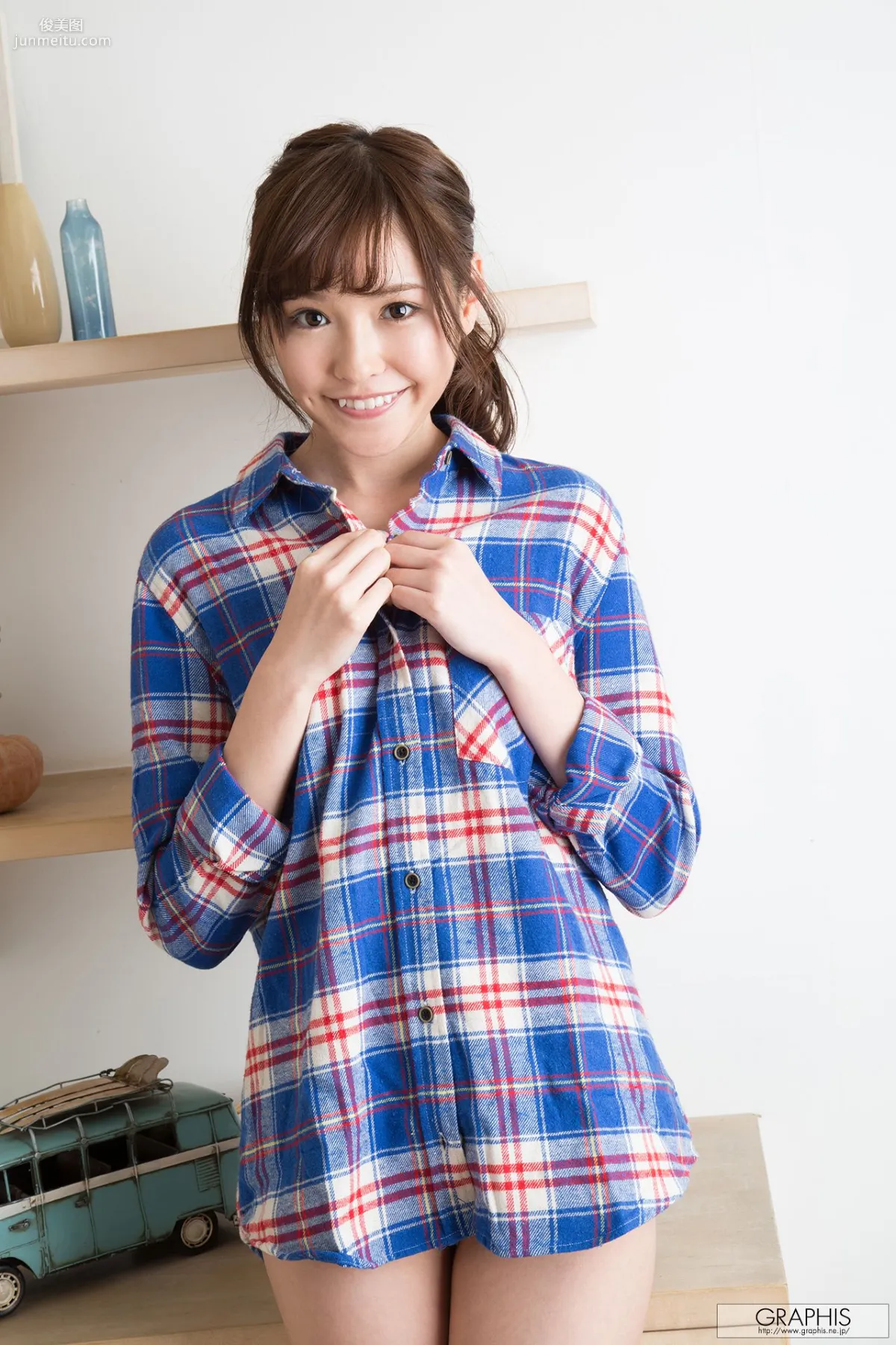 [Arina Hashimoto 橋本ありな/桥本有菜 [Graphis] First Gravure 初脫ぎ娘 写真集
