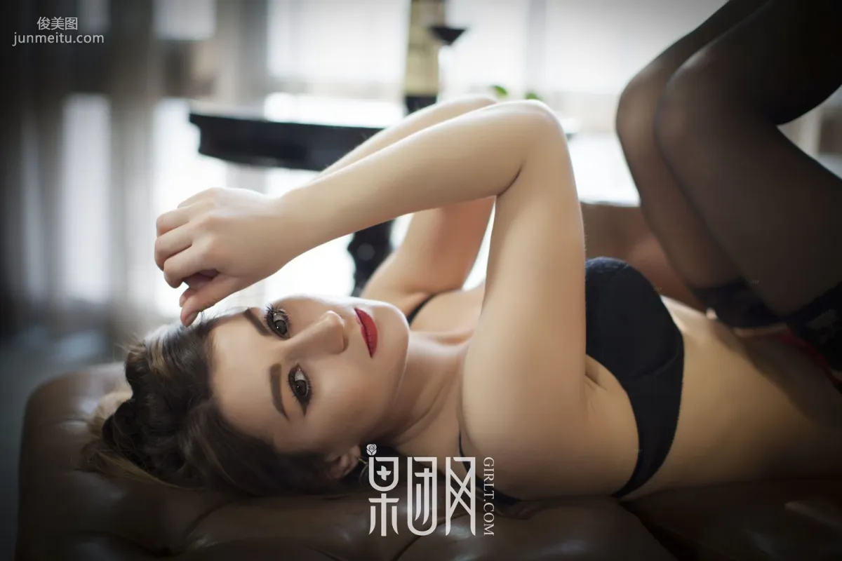 欧美豪乳蜂腰爆臀娘 [果团网Girlt] No.060 写真集