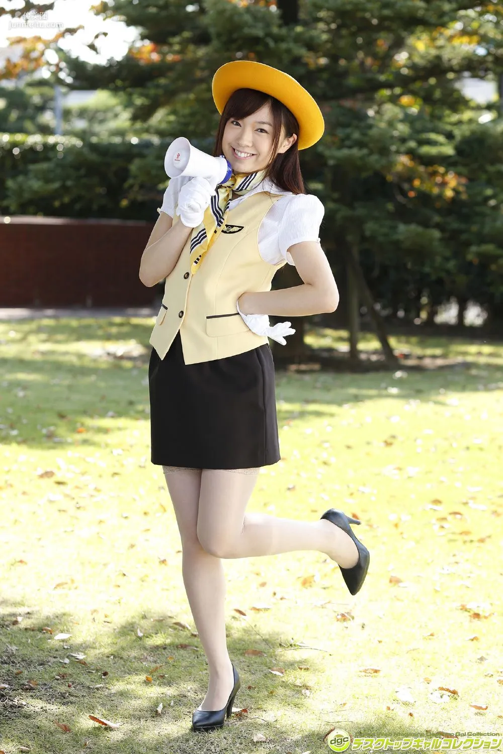 齊藤夢愛《天真爛漫な笑顔でセクシーなポーズに挑戦！》写真集 [DGC] NO.1233