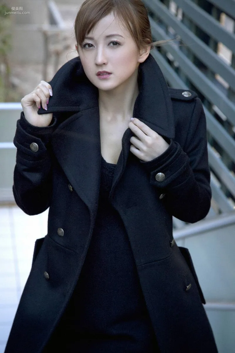 [Wanibooks] NO.85 Ayaka Komatsu 小松彩夏 写真集