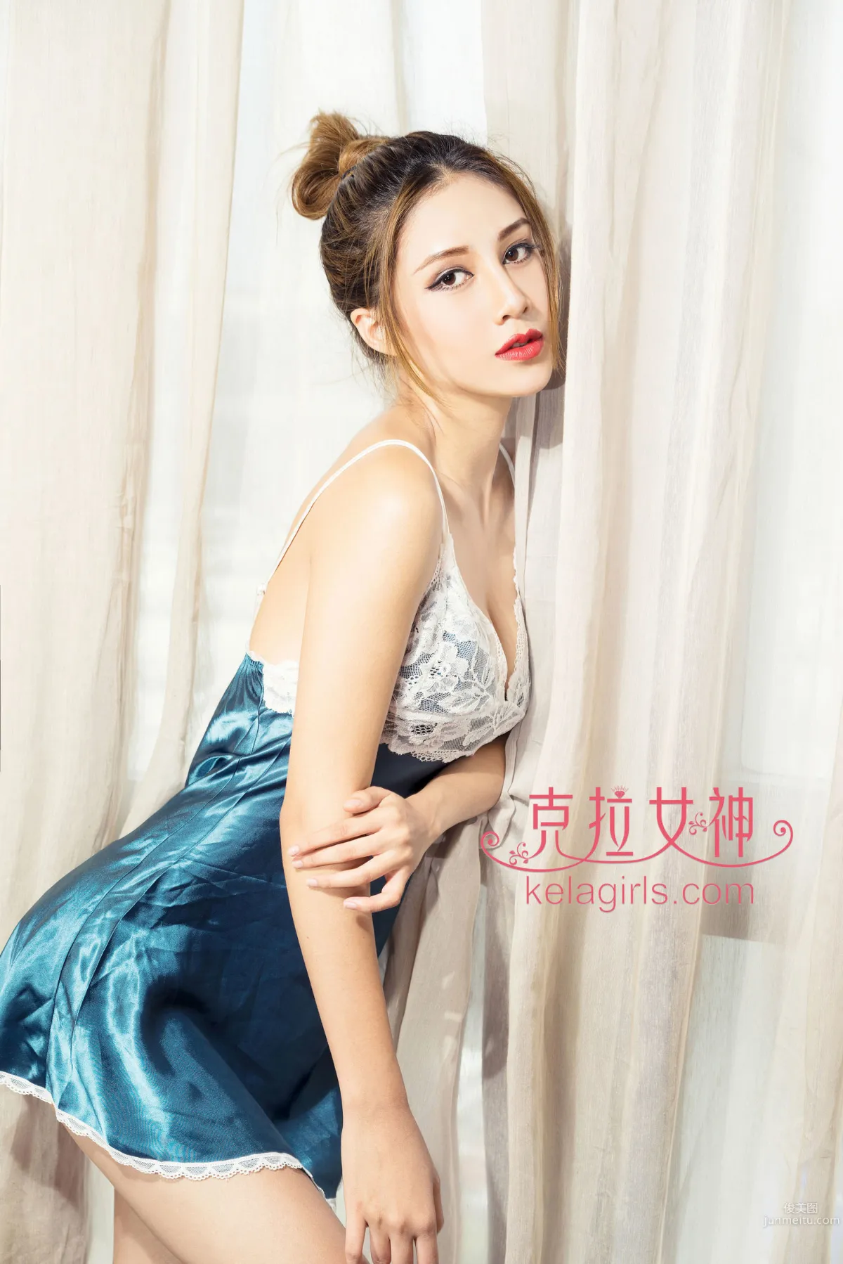 Abby《蓝丝夜寝春遗梦》 [克拉女神] 写真集