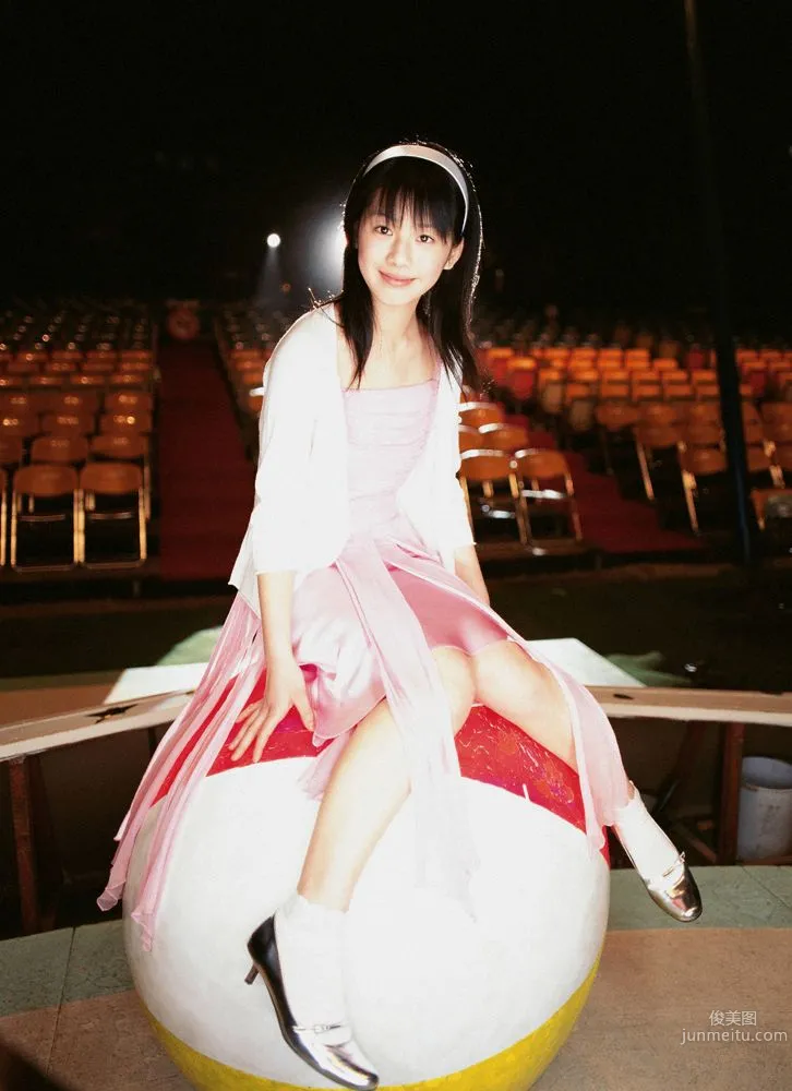 Kaho夏帆《Magical Step》写真集 [YS Web] Vol.156