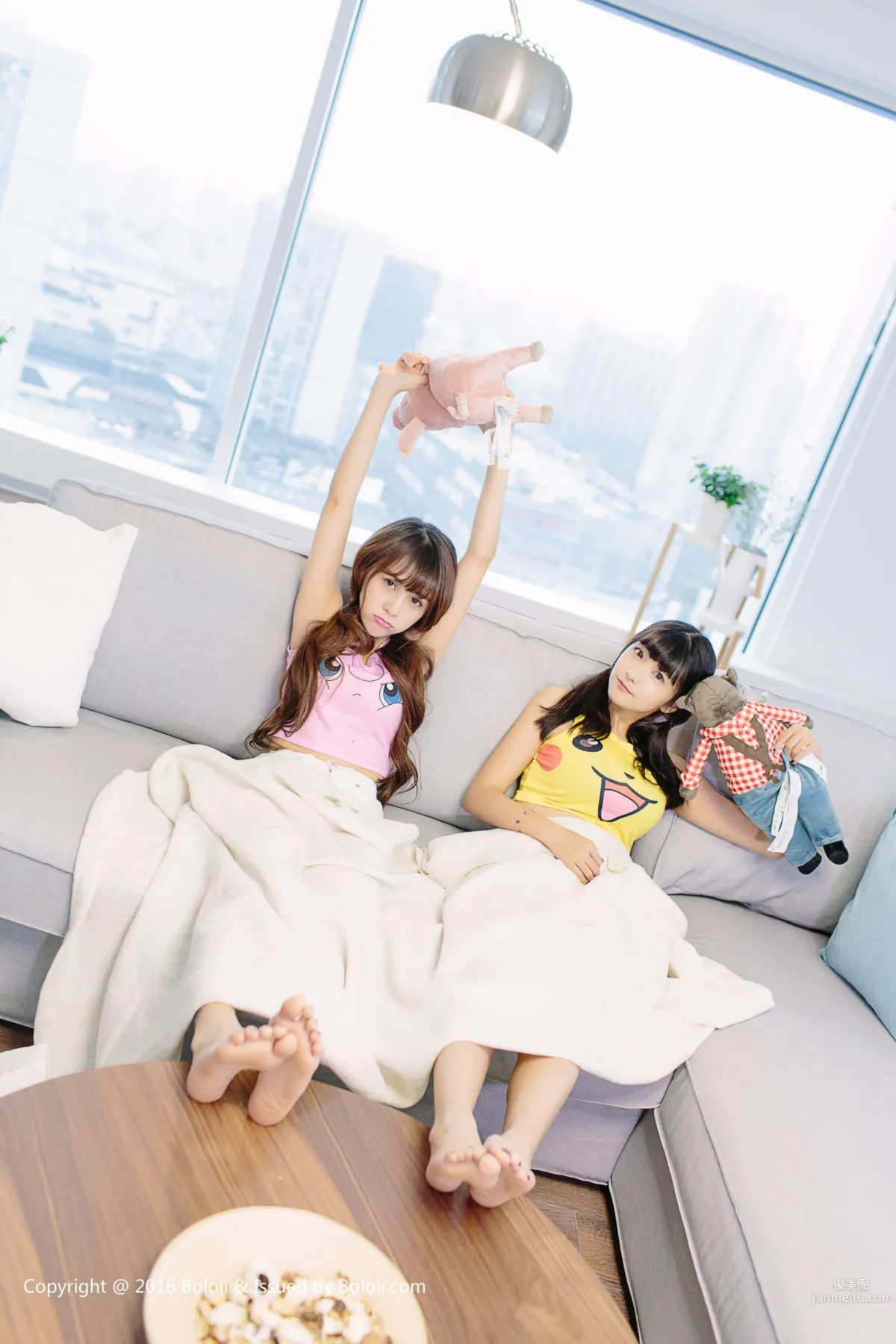 夏美酱、周闻《宠物小精灵！GO！》 [Kimoe激萌文化] KIM002 写真集