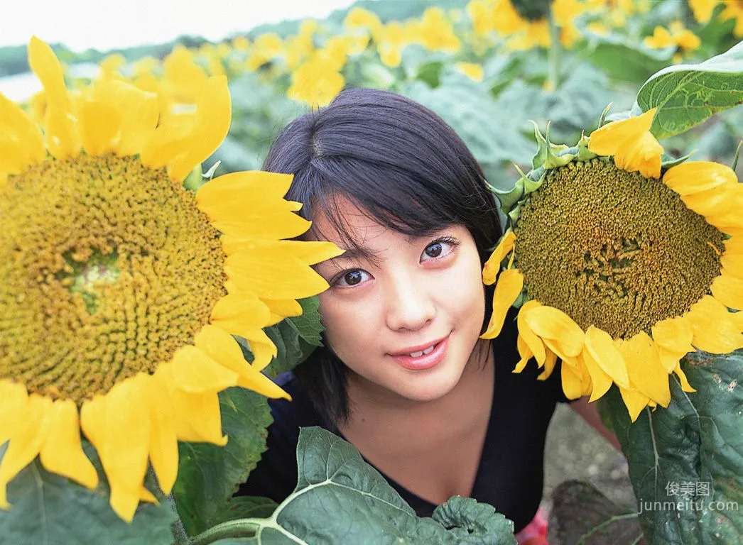 小向美奈子《Now & Then》写真集 [YS Web] Vol.128
