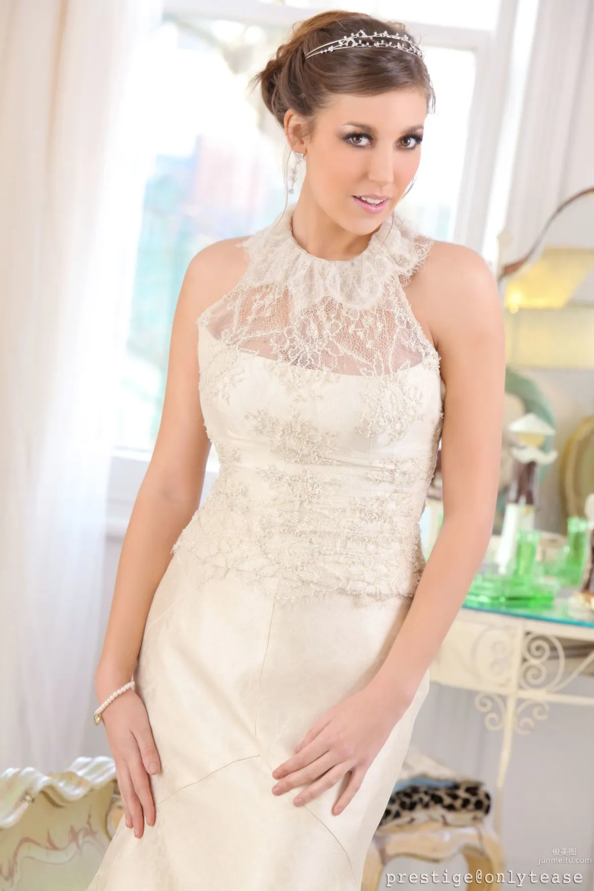 [OnlyTease] Ava Watts 婚纱诱惑 写真集