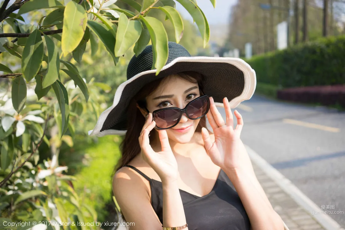 颜值美女@小蕾蕾 - 旅拍系列 [魅妍社MiStar] VOL.169 写真集