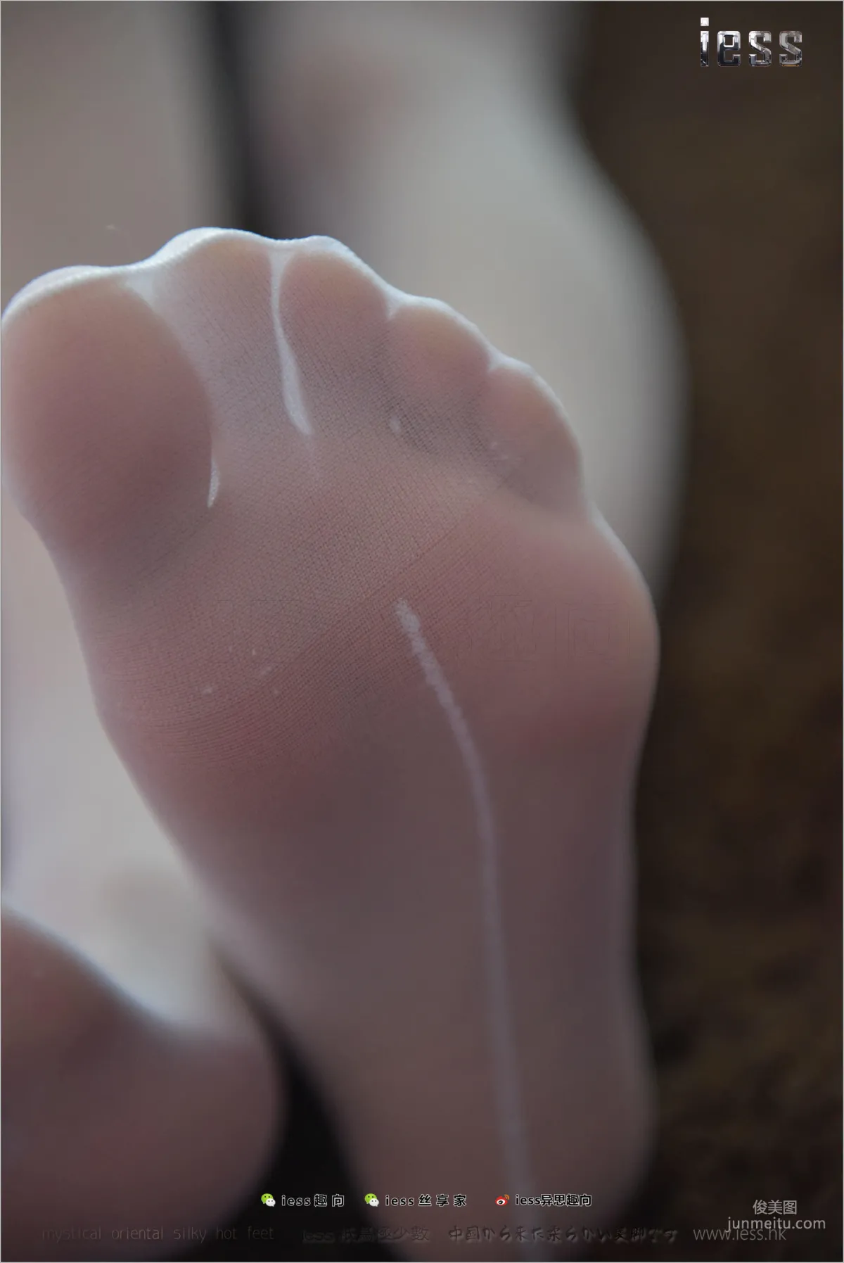 丝足便当159 小六 《白银耳》[IESS异思趣向] 写真集
