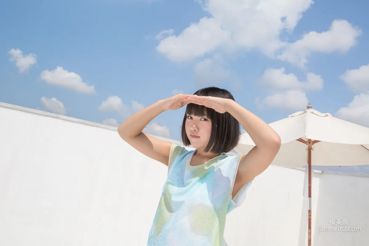 香月りお《阳光下的小萝莉》 [Minisuka.tv] 写真集