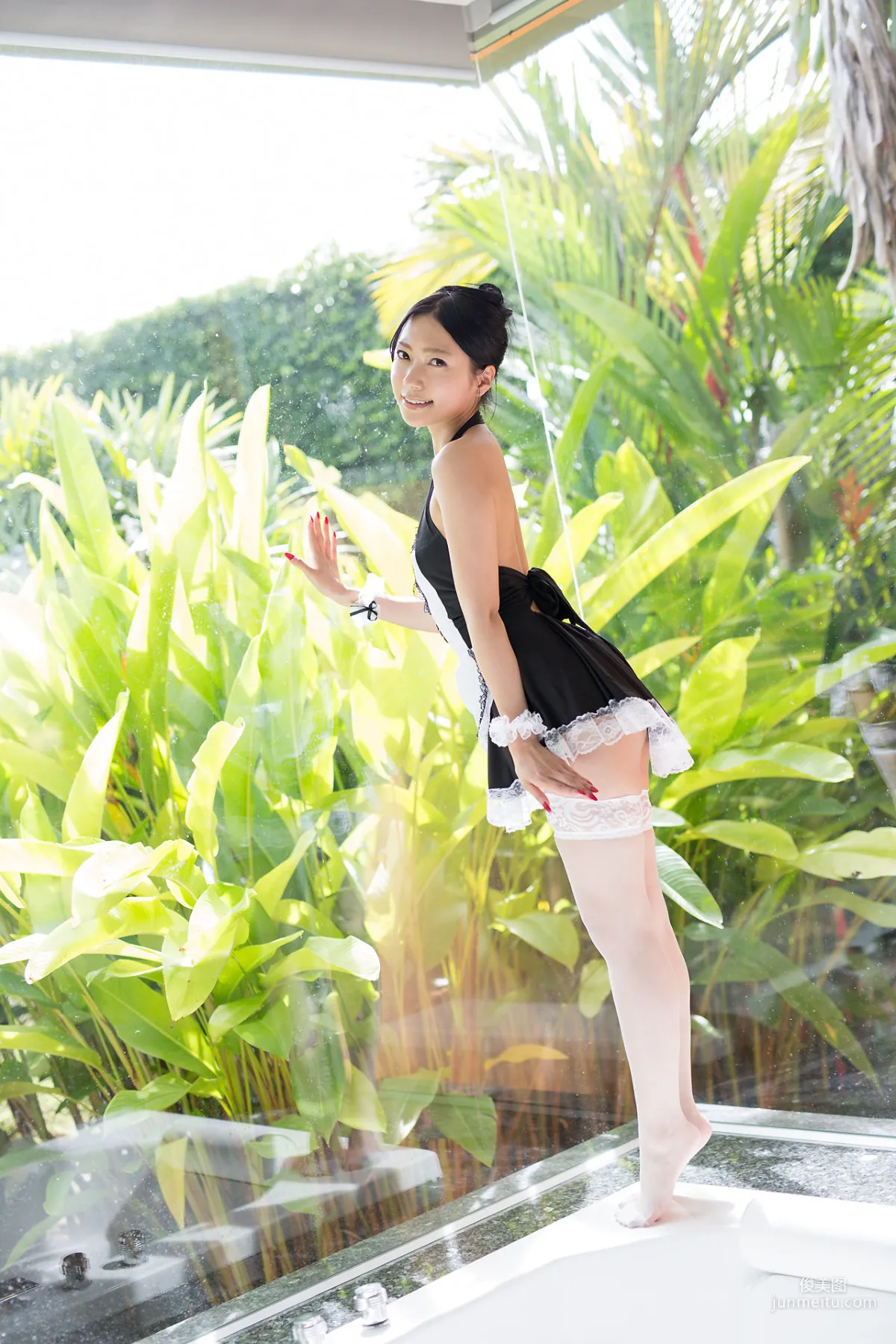三田羽衣《白丝女仆诱惑》 [Minisuka.tv] 写真集
