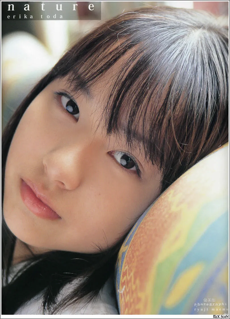 戸田恵梨香《Nature》 [Photobook] 写真集