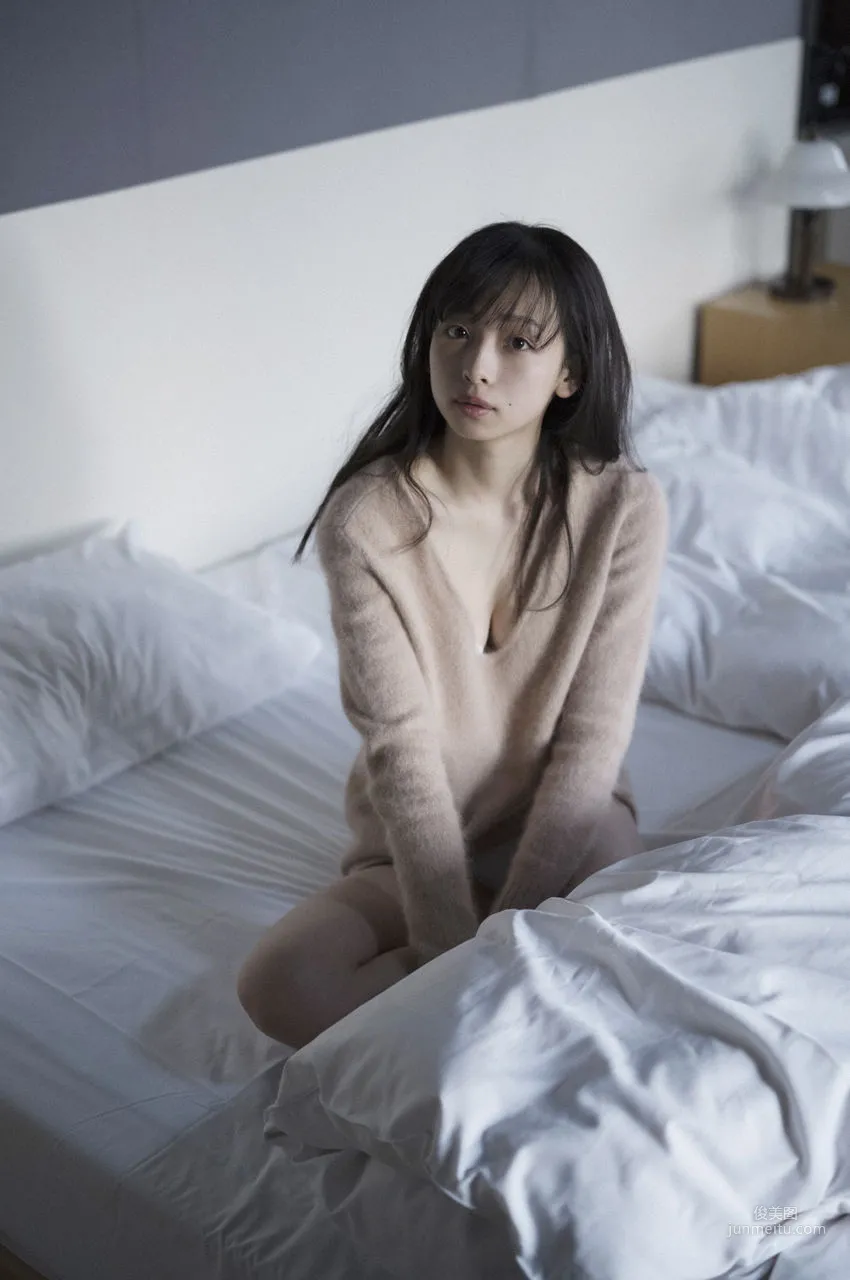 華村あすか「花、咲く、季節に。」 [WPB-net] Extra683 写真集
