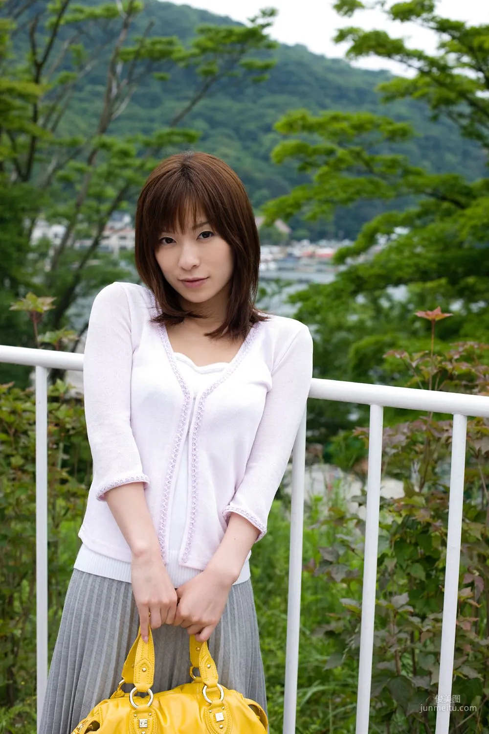 [X-City] WEB No.089 かすみ果穂《不倫の果実3》 写真集