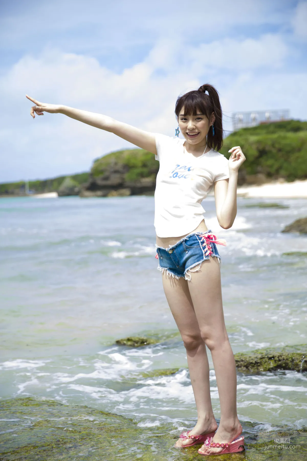 Arina Hashimoto 橋本ありな『Only One』 写真集