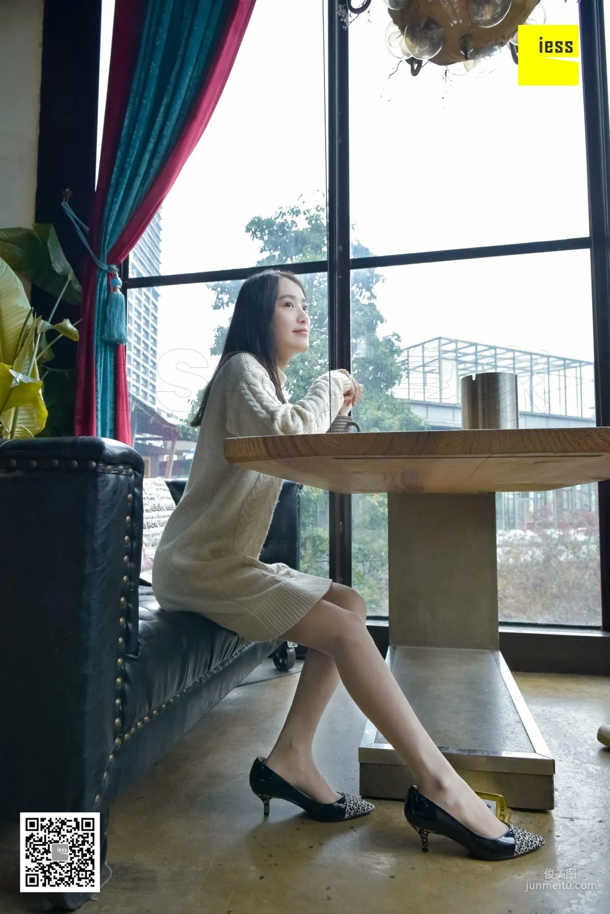 丝享家134 婉萍 《你的白色毛衣》[IESS异思趣向] 写真集