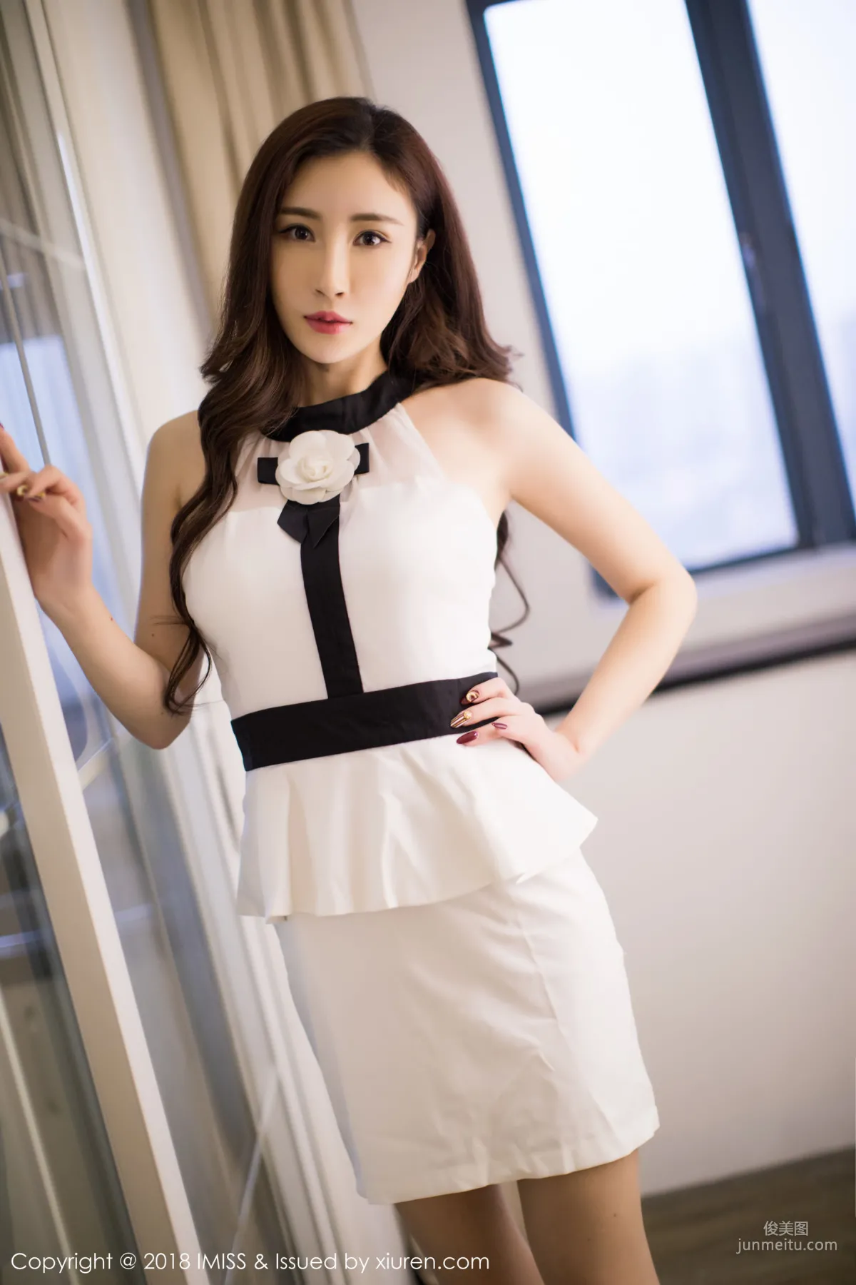 孙梦瑶V《丝袜美腿控》 [爱蜜社IMiss] Vol.232 写真集