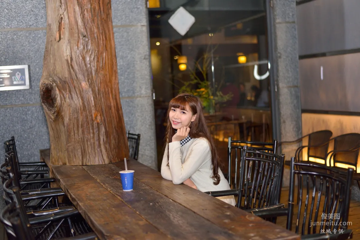 [台湾正妹] TiTi Yang《國美夜拍》 写真集