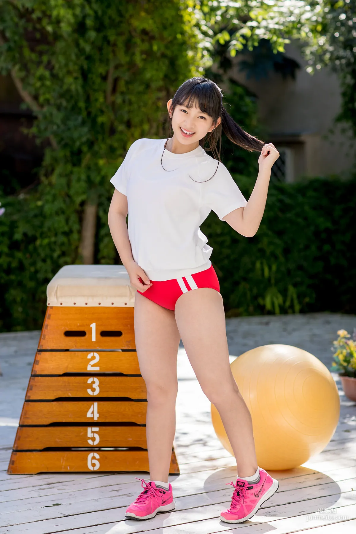 [Minisuka] 河村みるく Miruku Kawamura Limited Gallery 3.2 写真集