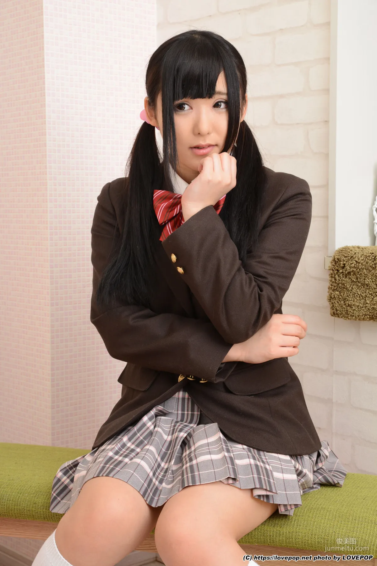 [LovePop] AZUKI あず希《学生装诱惑》 Set06 写真集