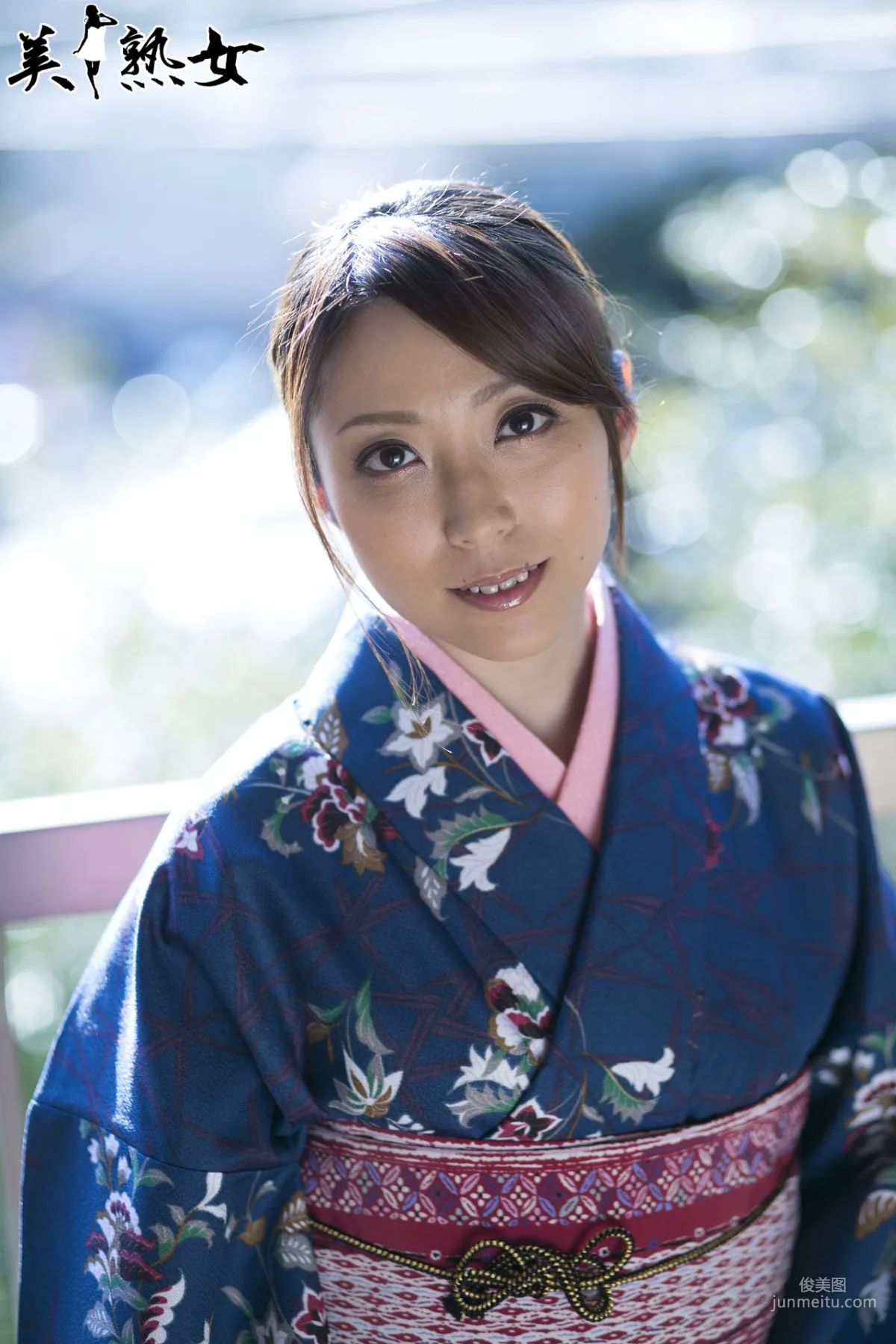 [X-City] [JUKUJO]熟女 Shiraki Yuuko 白木優子 写真集