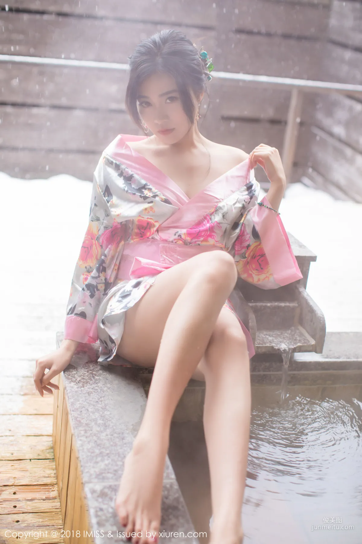许诺Sabrina《浴池和服+蕾丝美腿》 [爱蜜社IMiss] Vol.221 写真集