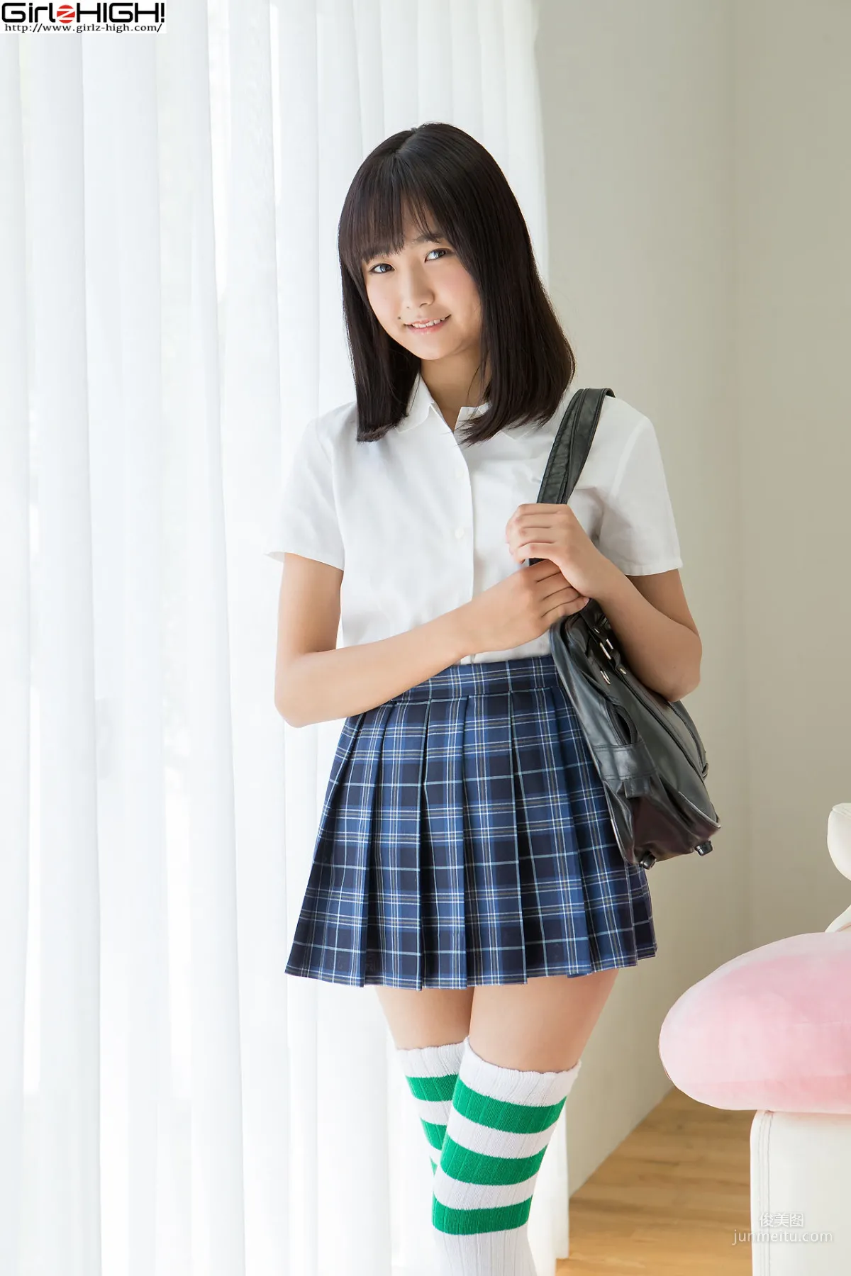 西野花恋《ニーハイコレクション》制服展開 [Girlz-High] 写真集