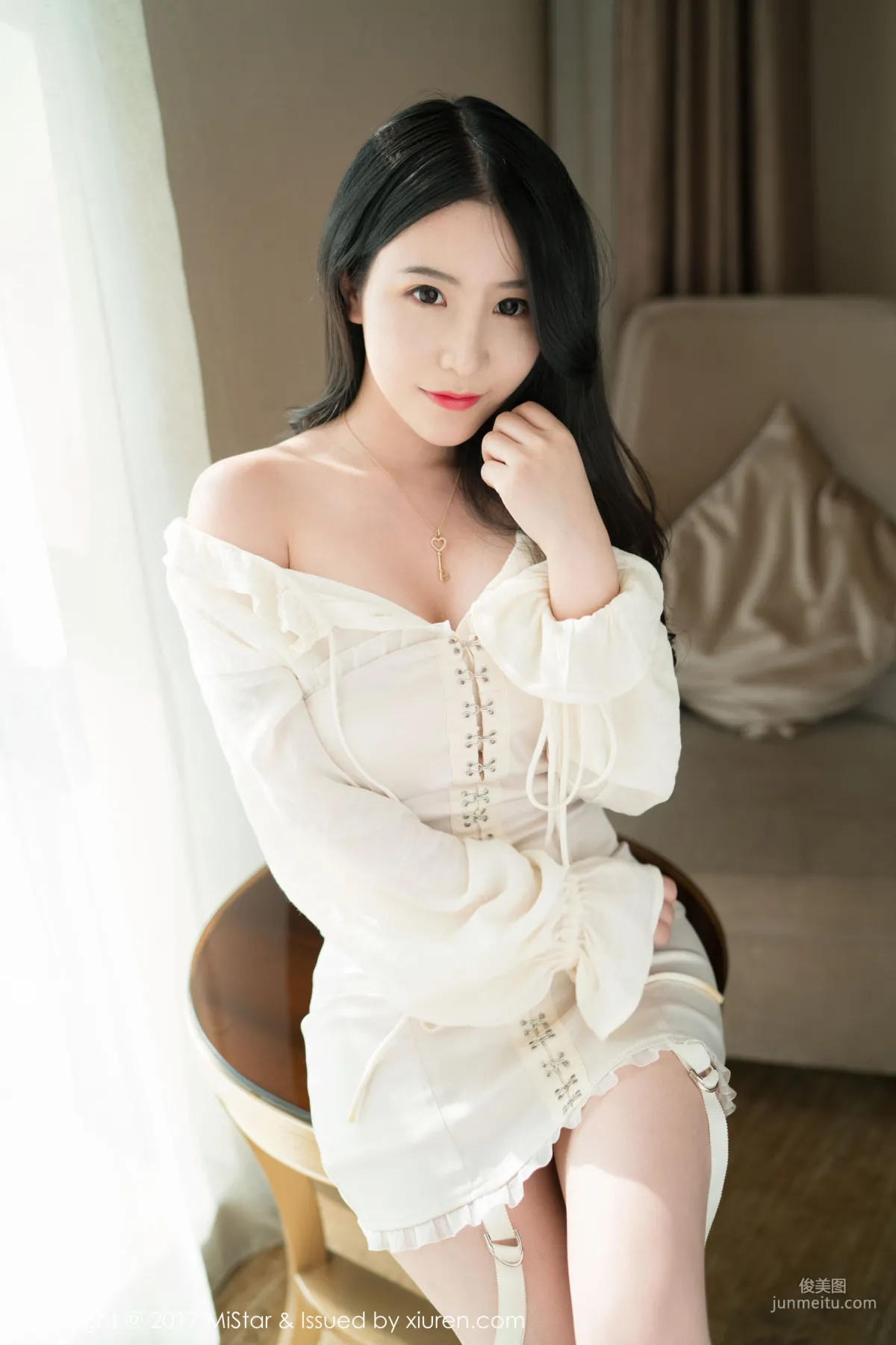 谢芷馨Sindy《百变性感的服饰》 [魅妍社MiStar] VOL.203 写真集