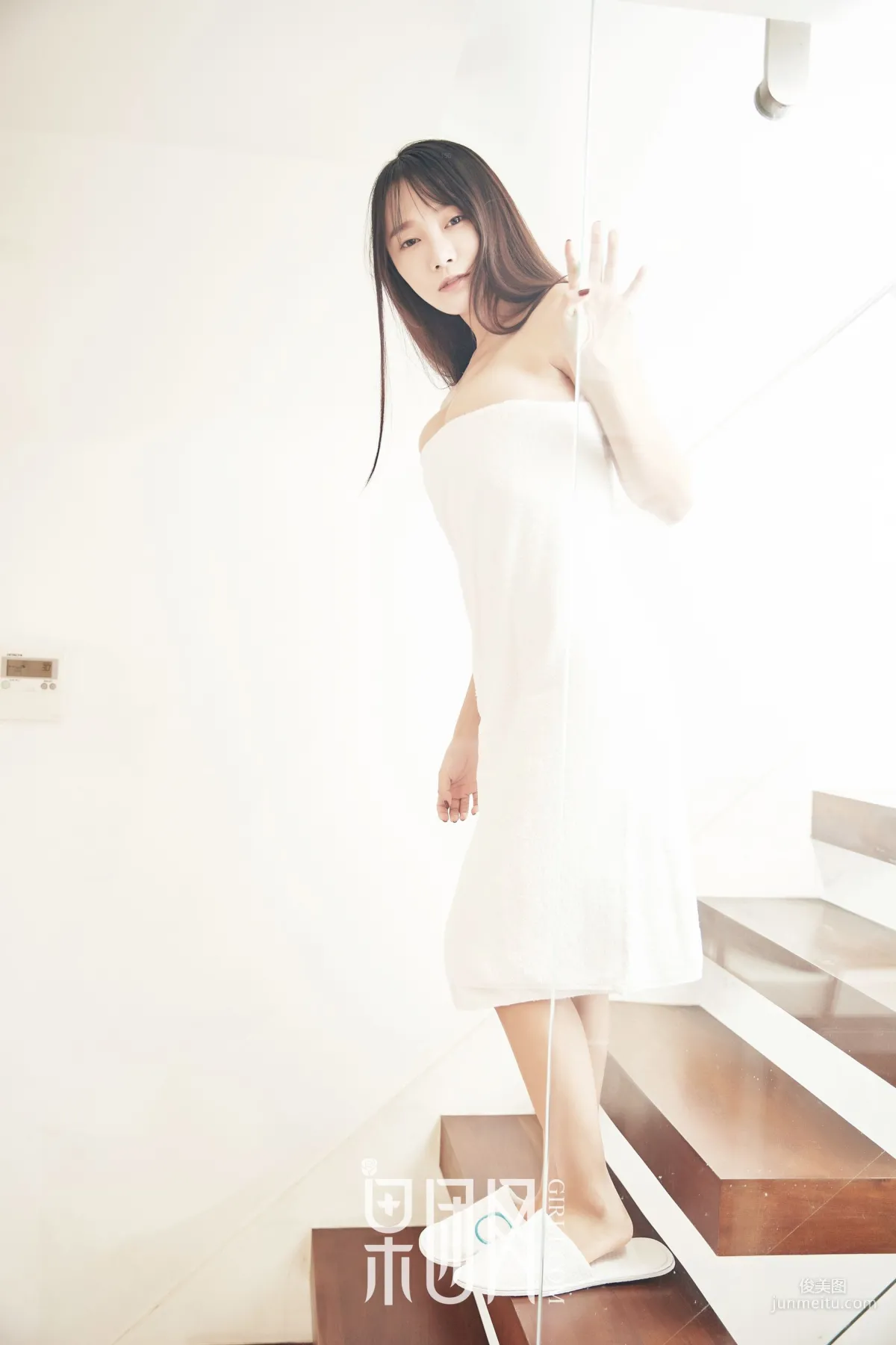 何嘉颖《浴室诱惑》 [果团网Girlt] No.122 写真集