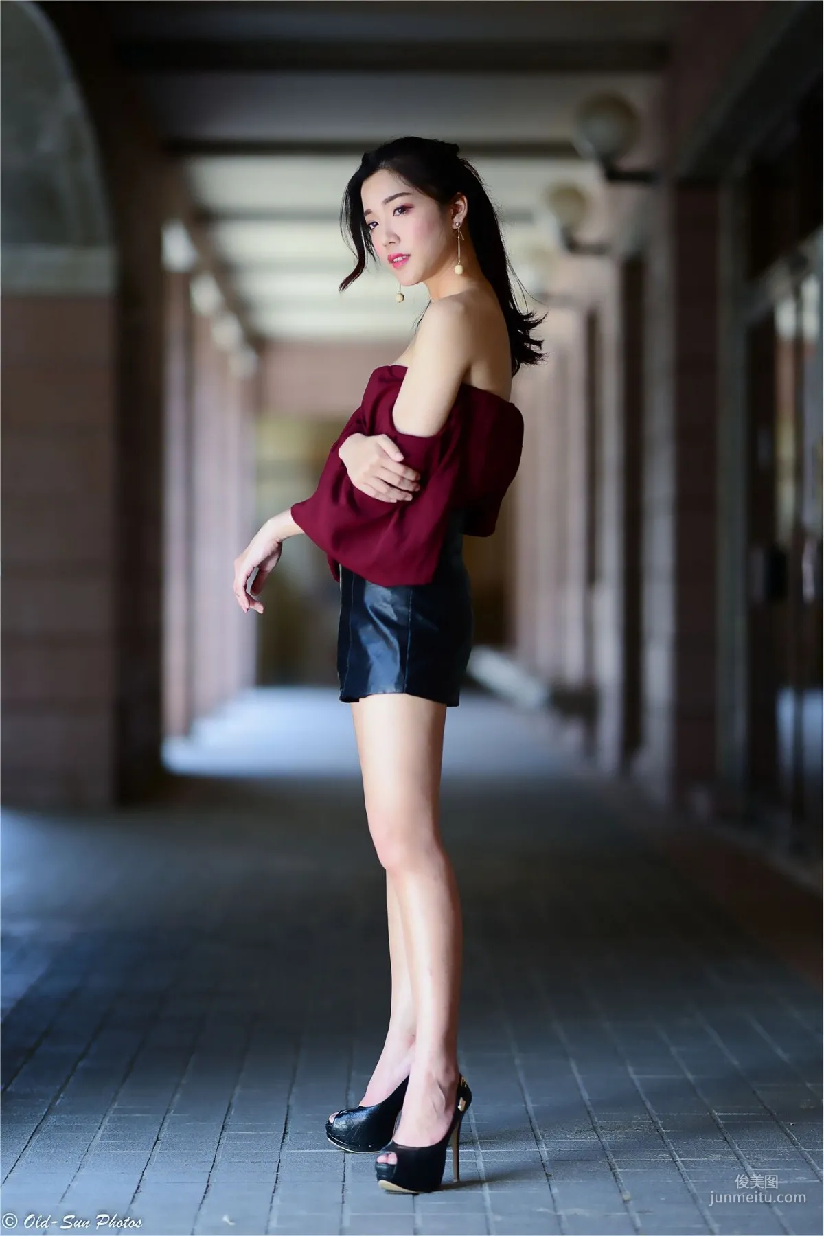 [台湾女神] 孙莎莎 高美館好攝劉肯尼主辦 性感外拍 写真集