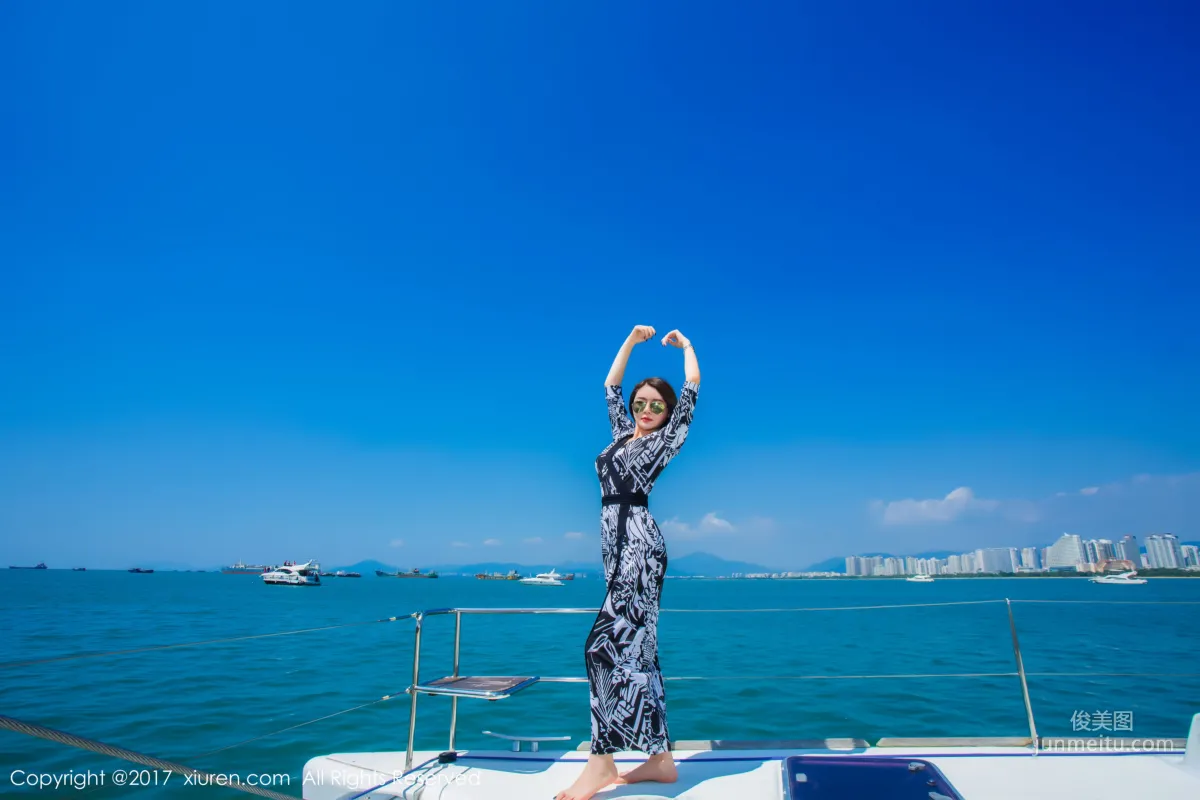 模特女神廿十《海南三亚》 [秀人XiuRen] NO.858 写真集