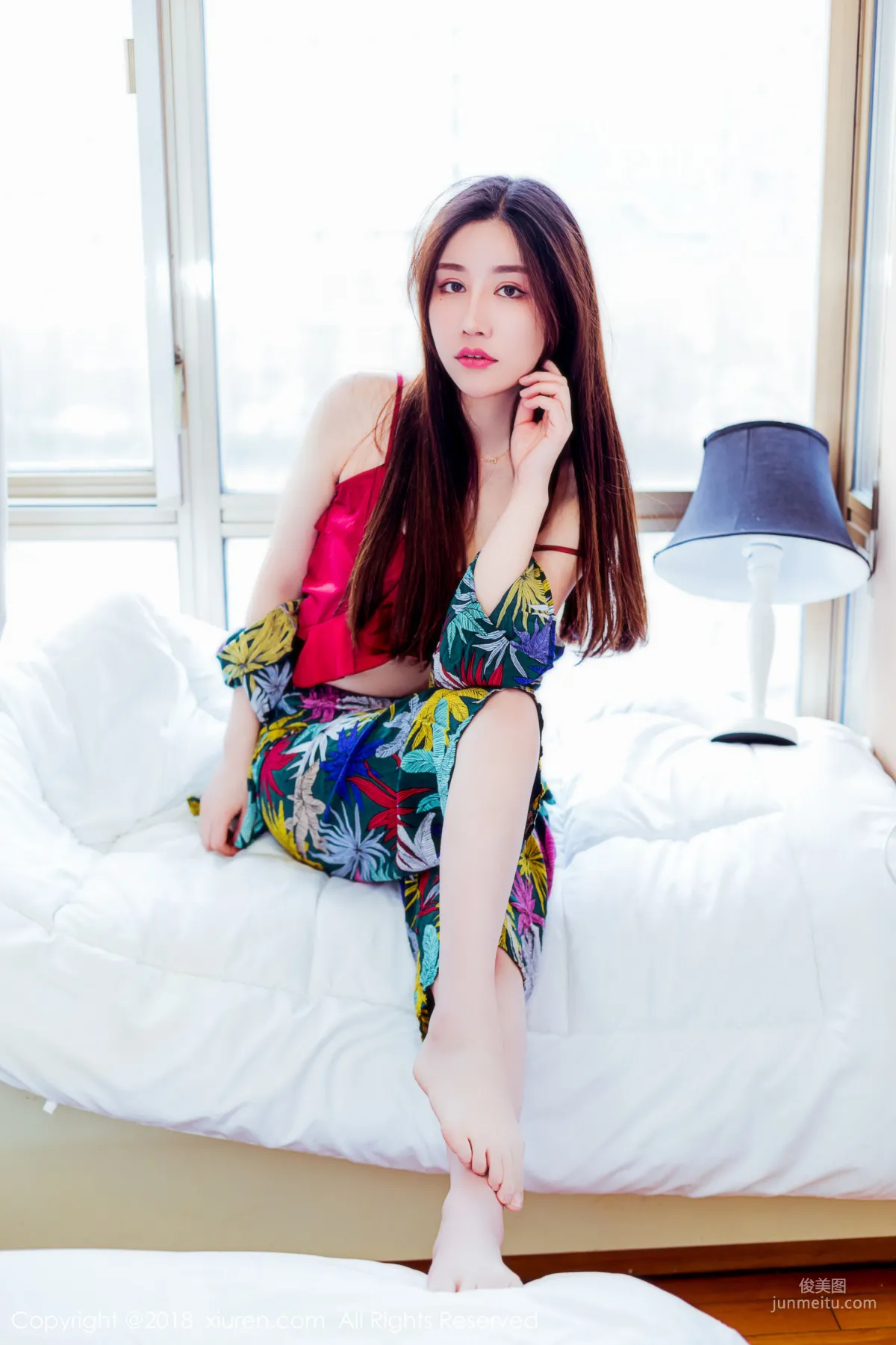美昕Yumi《邻家型美女》 [秀人XIUREN] No.959 写真集